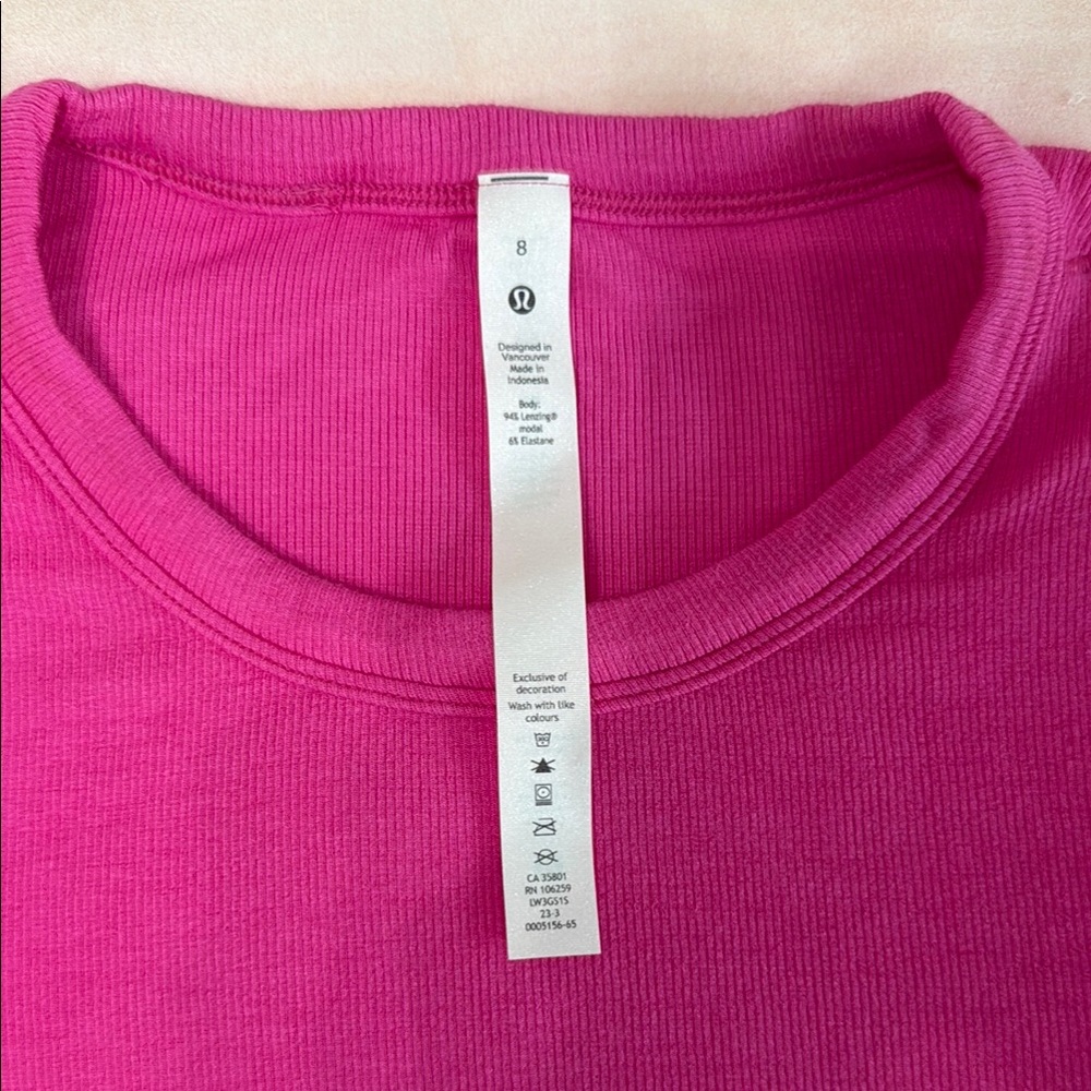 Lululemon Ribbed Crop - Picture 2 of 6